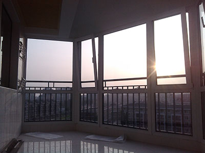 ʯ���f�����X�T��